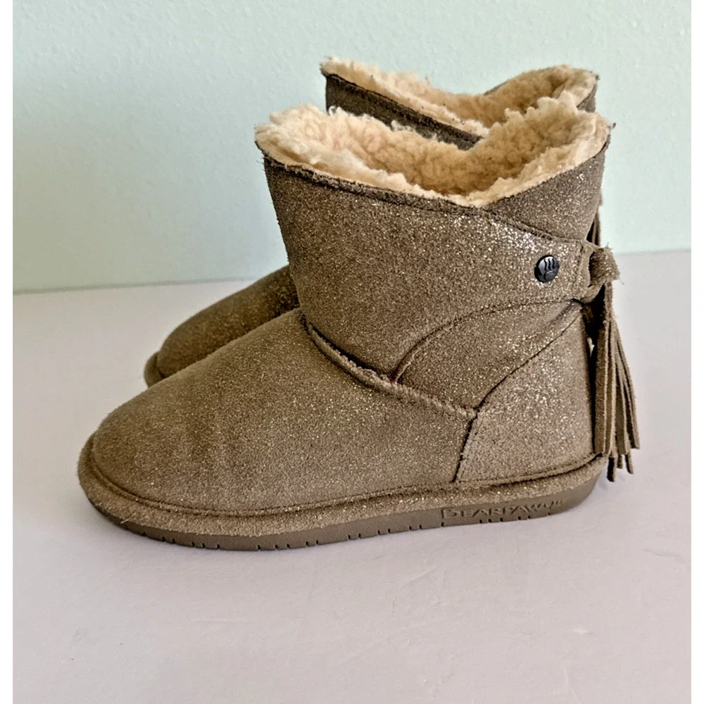 Bearpaw Mia Youth 2026Y/ Pewter Distressed‎ Glitter fringe tan boots Size 13